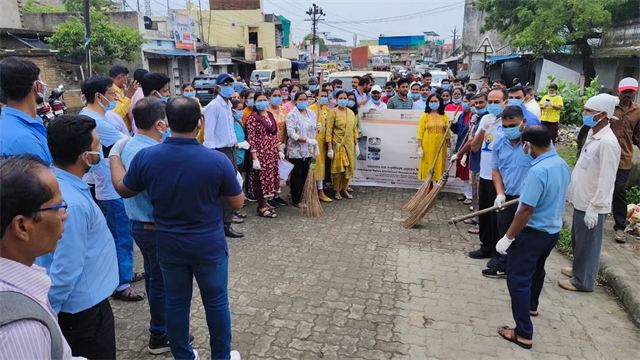 JNARDDC’s Shramdan Drive Sparks Community Participation for Swachhata Hi Seva 2025