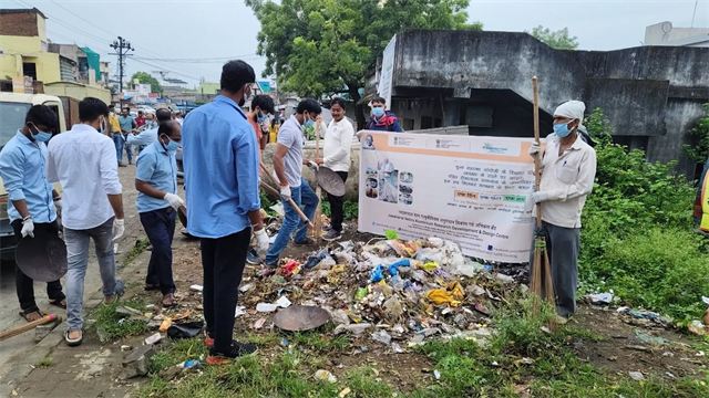 JNARDDC का श्रमदान अभियान बना स्वच्छता ही सेवा 2025 में सामुदायिक भागीदारी की प्रेरणा